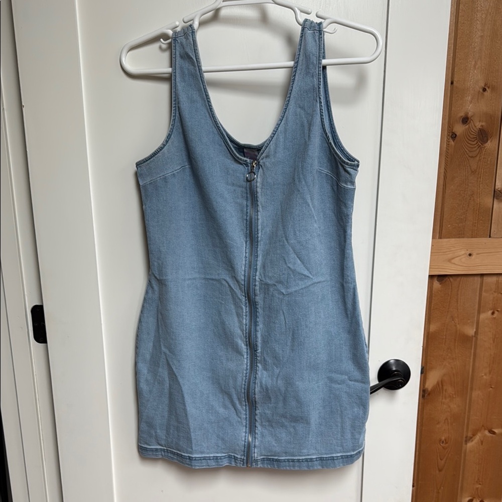Denim Zip-Front Dress. No Boundaries. XXL (19)